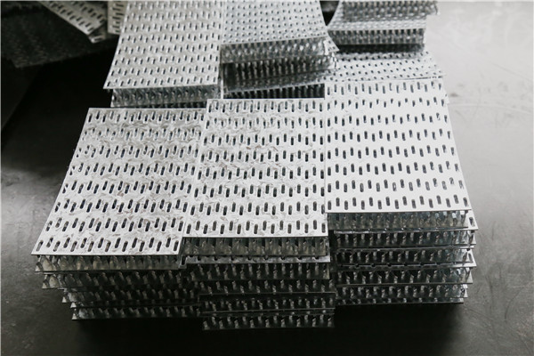 SH-TPS-5075: Truss Nail Plate with Single Tooth for Wood House